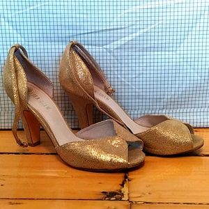Chelsea Crew Gold Heels